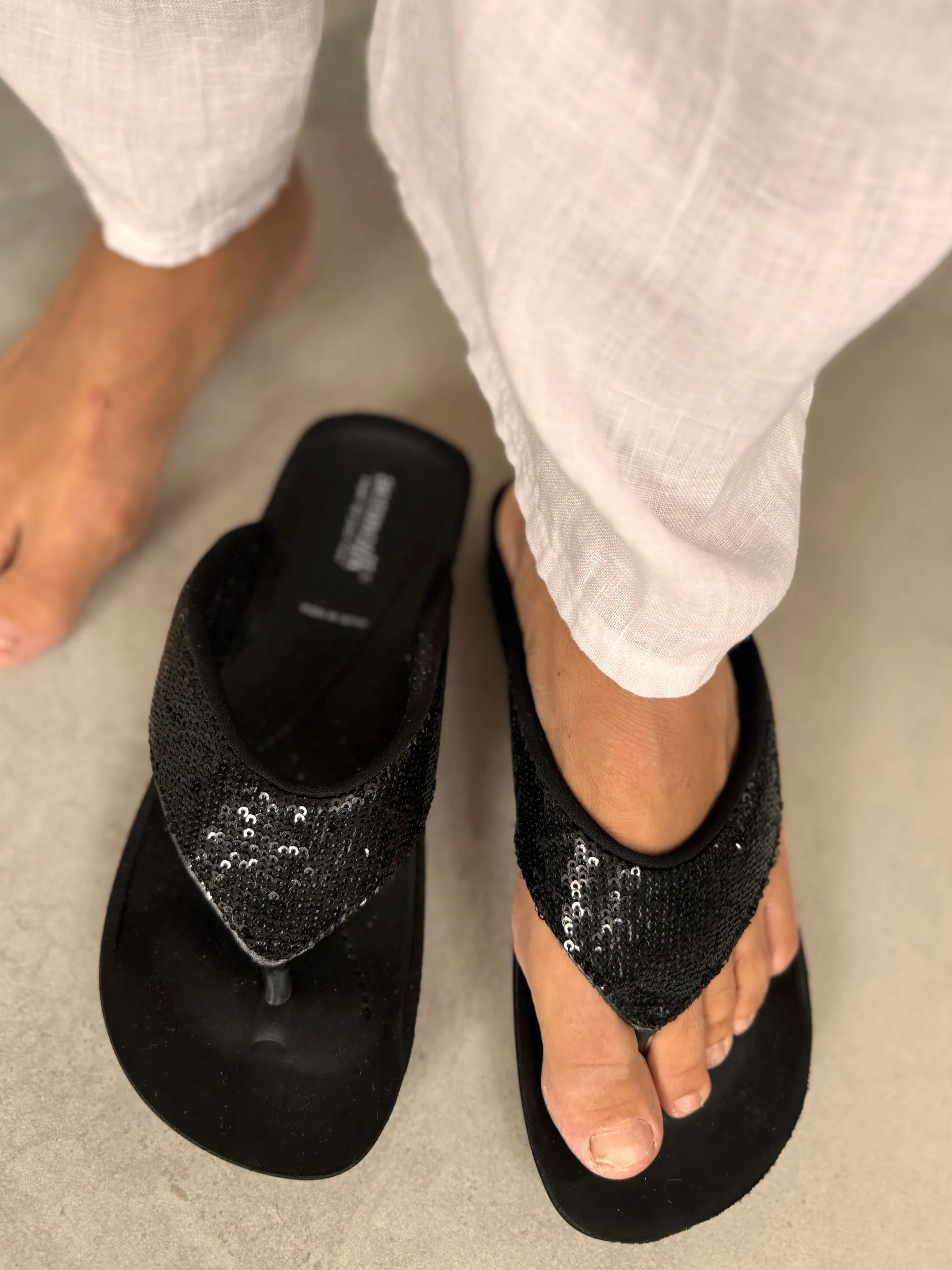 aerowalk_supersoft_memory_5-2.webp Fashion Supersoft Memoryskum paillet sandal Fodtøj