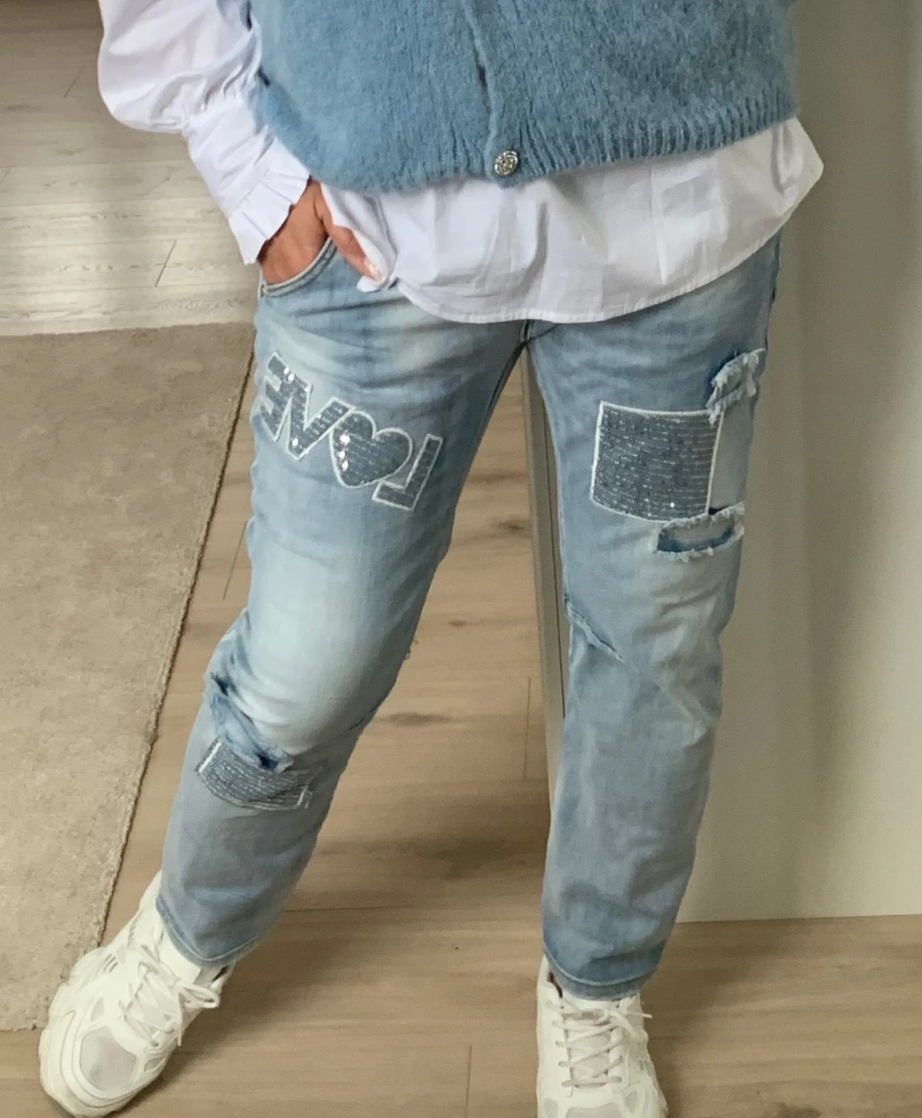 boho_love_b_jeans_light_d_5.webp Fashion B1199 jeans light denim Bukser | Jeans