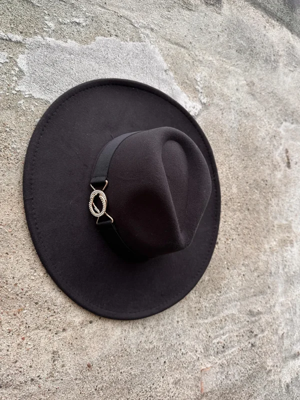 Outlet By Cherry hat Caps, Huer & Hatte