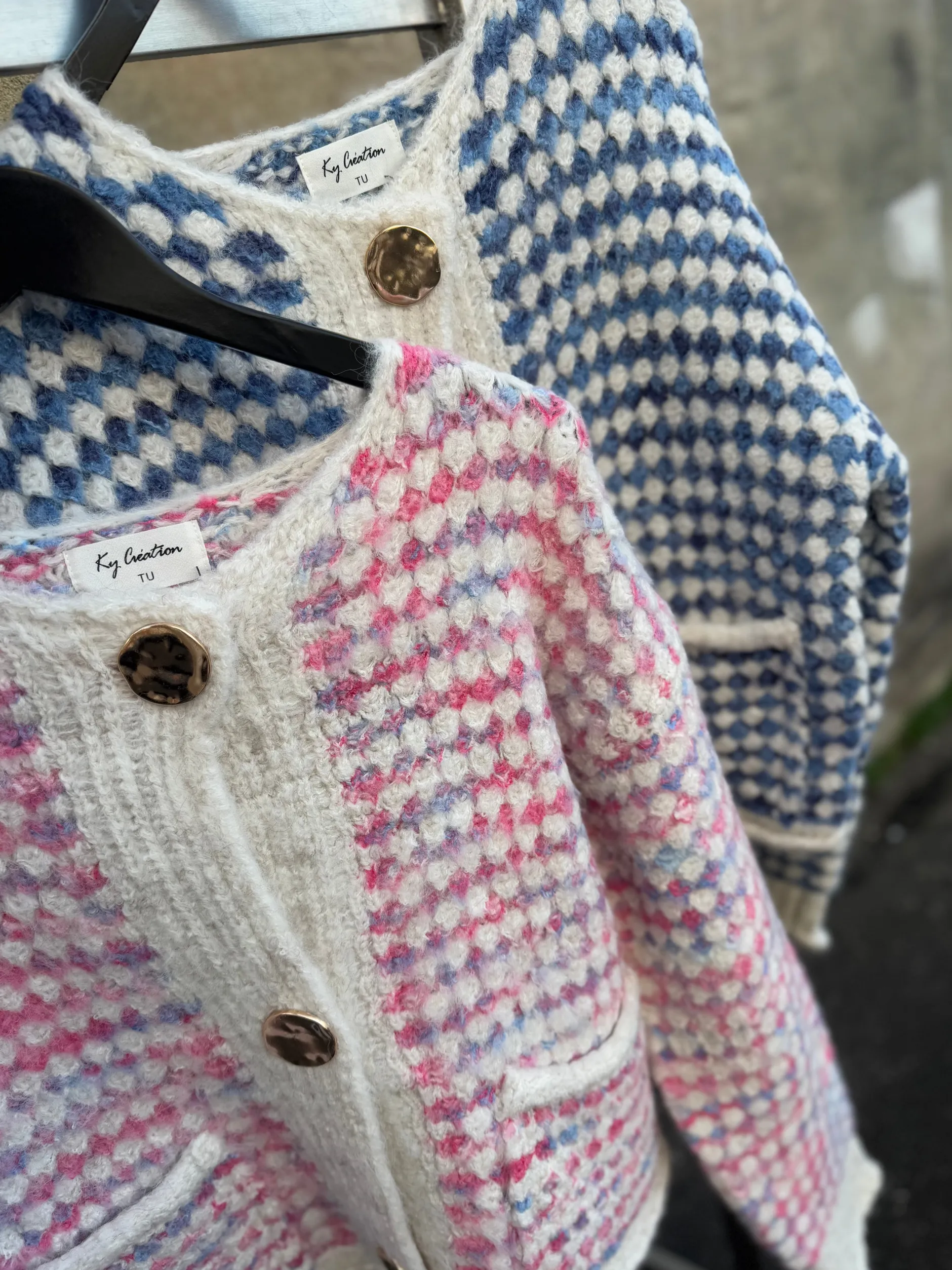 by_engbork_coco_cardigan__6-1.webp Sale By Coco cardigan creme Cardigans | Strik
