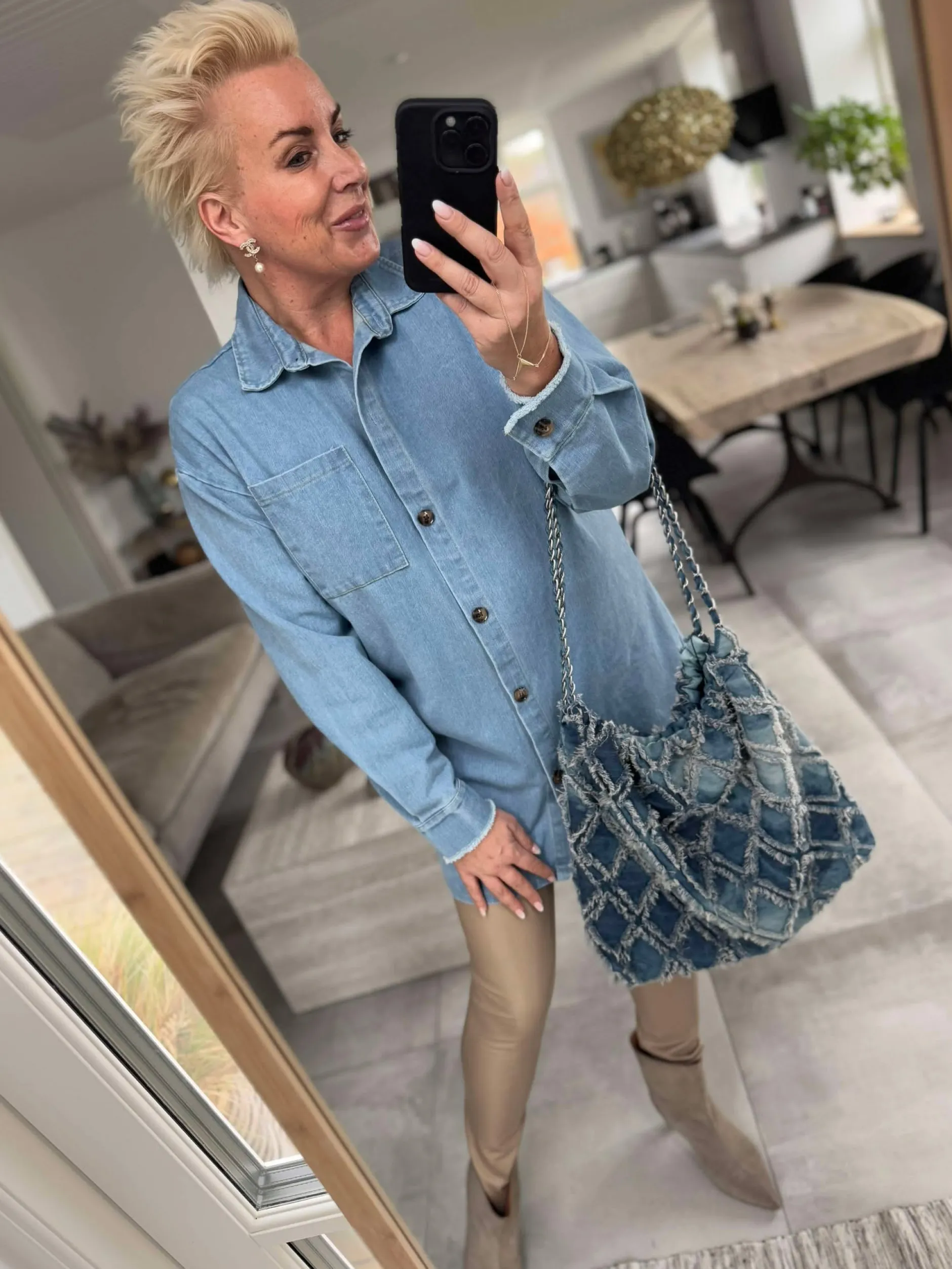 by_engbork_karola_denim_s_7.webp Online By Karola denim skjorte Bluser | Skjorter
