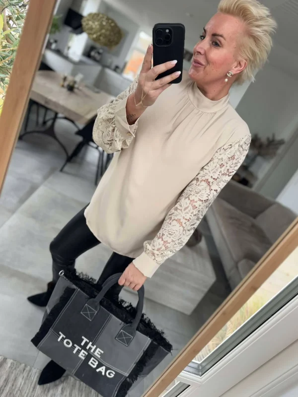 Outlet By Liane bluse lace Bluser