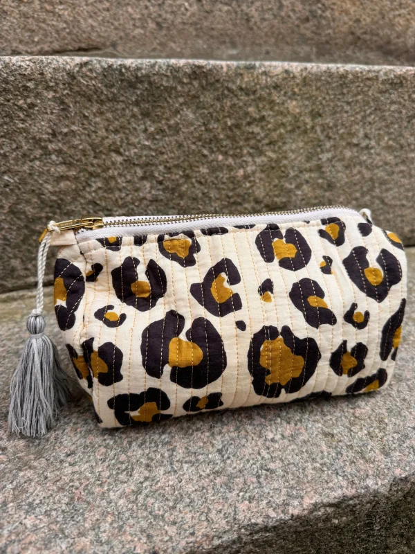 New By Melua beauty bag M Tasker