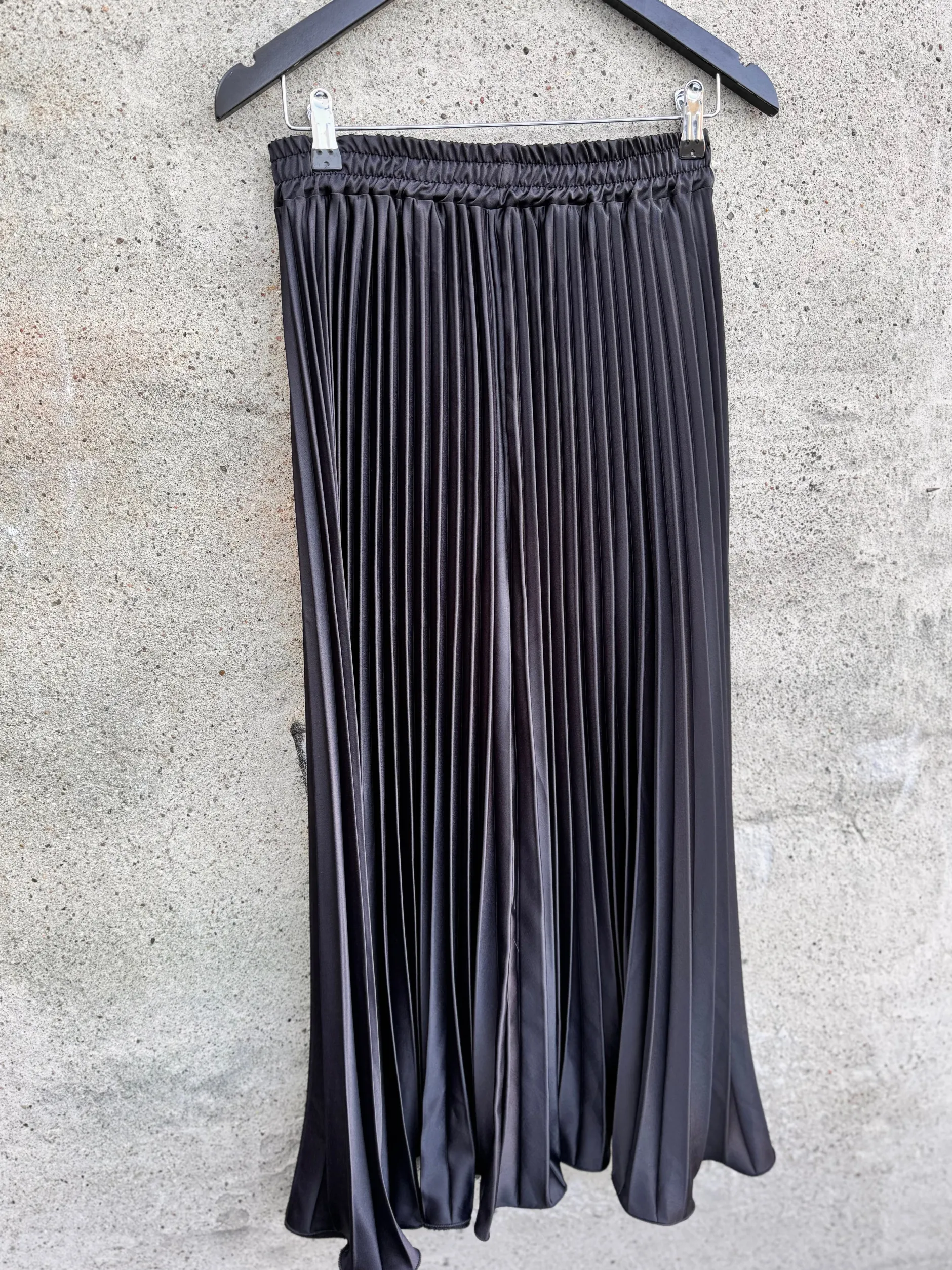 by_engbork_paloma_plisse__0-1.webp Clearance By Paloma plisse skirt Nederdele