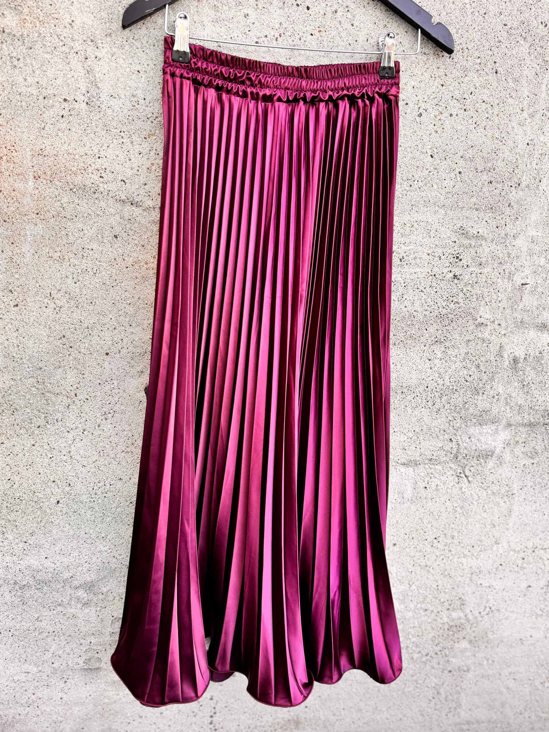 by_engbork_paloma_plisse__0.webp Sale By Paloma plisse skirt Nederdele