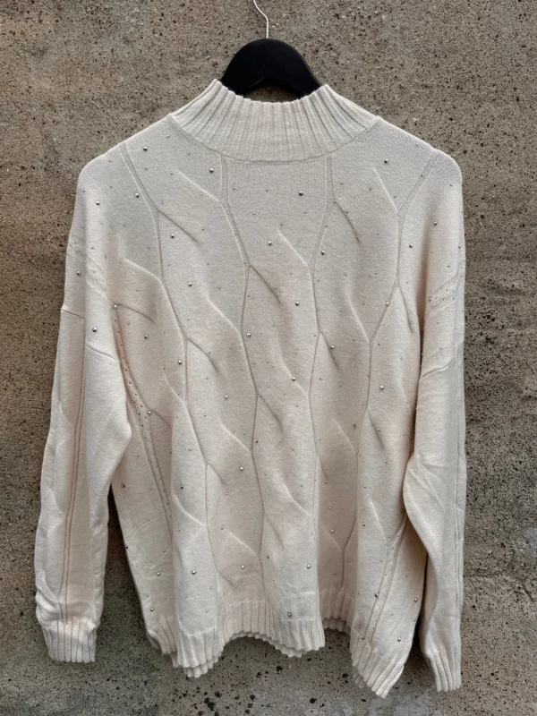 New By Stephania strik Strik