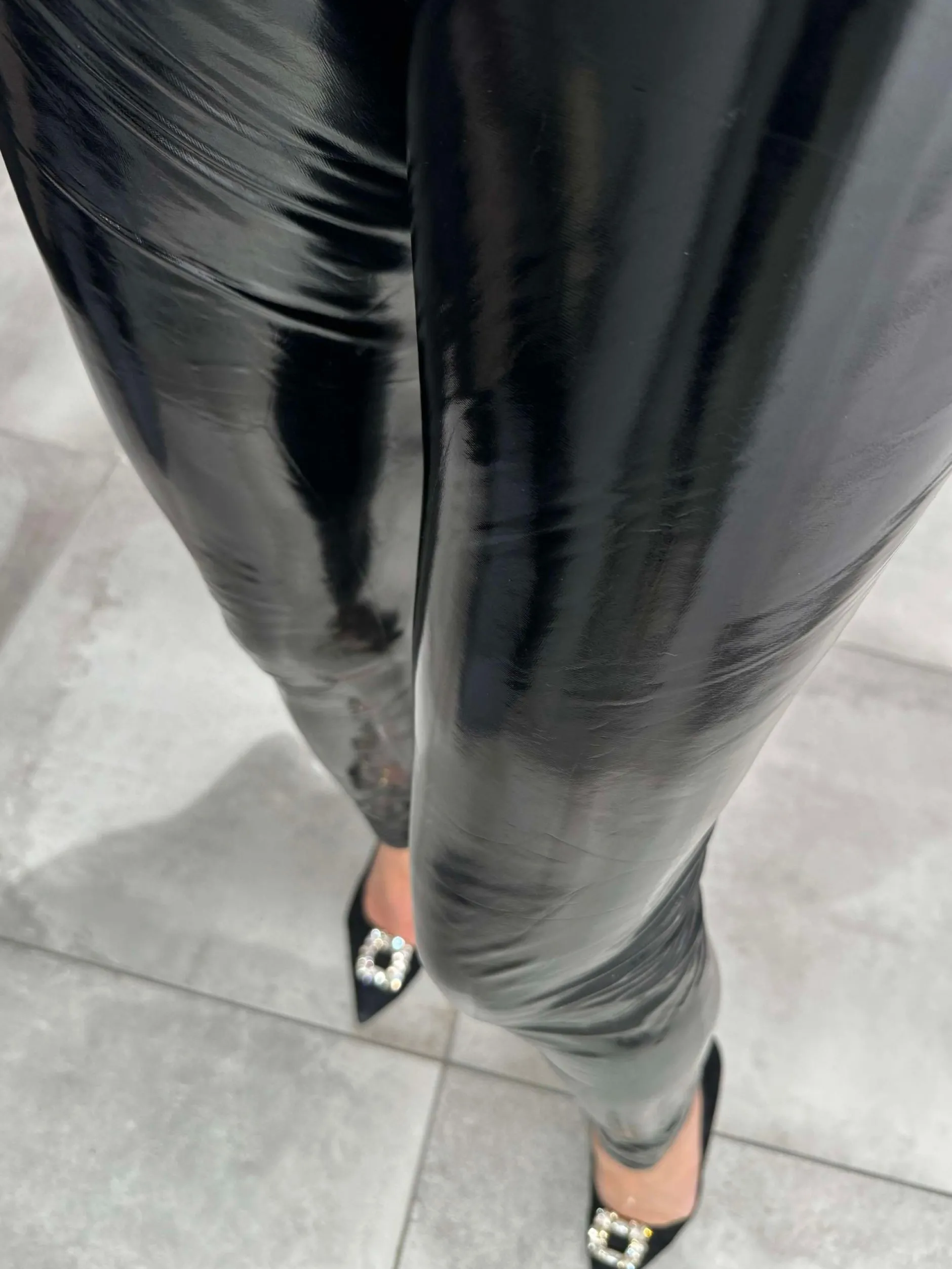 by_engbork_you__me_pu_leg_1.webp Outlet By You & Me PU leggins Leggins