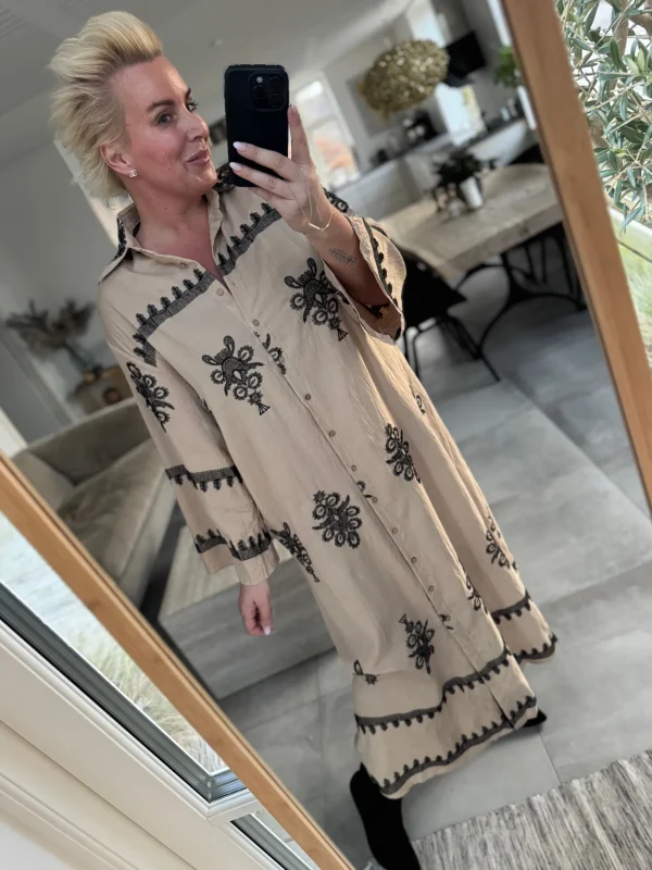 Sale By Zonya kjole embroderi Kjoler | Kjoler