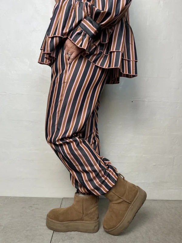 Discount 2501904 Fiji pant stripe Bukser