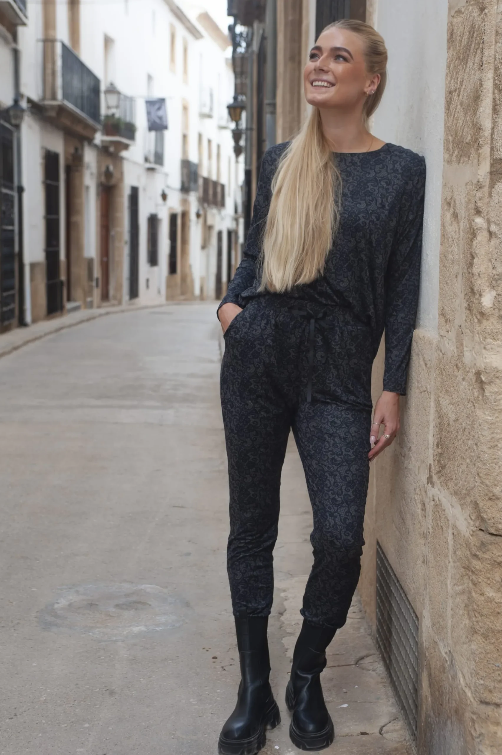 liberte__alma_ls_top_blac_3-1.webp New Liberte 9504 Alma LS top Bluser | Strømper