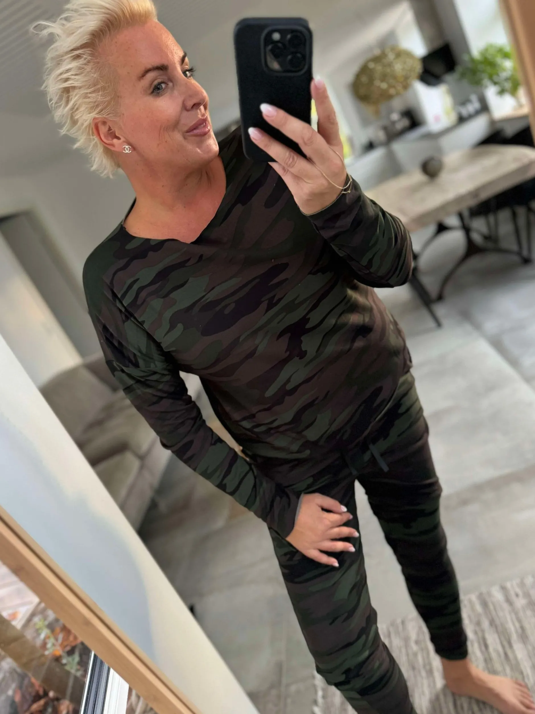 liberte__alma_pants_fleec_3.webp Clearance Liberte 9350 Alma pants fleece Bukser | Strømper