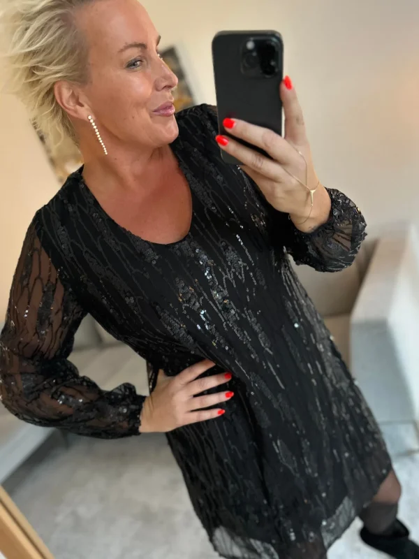 New Liberte 21541 Emily LS kjole Kjoler | Kjoler