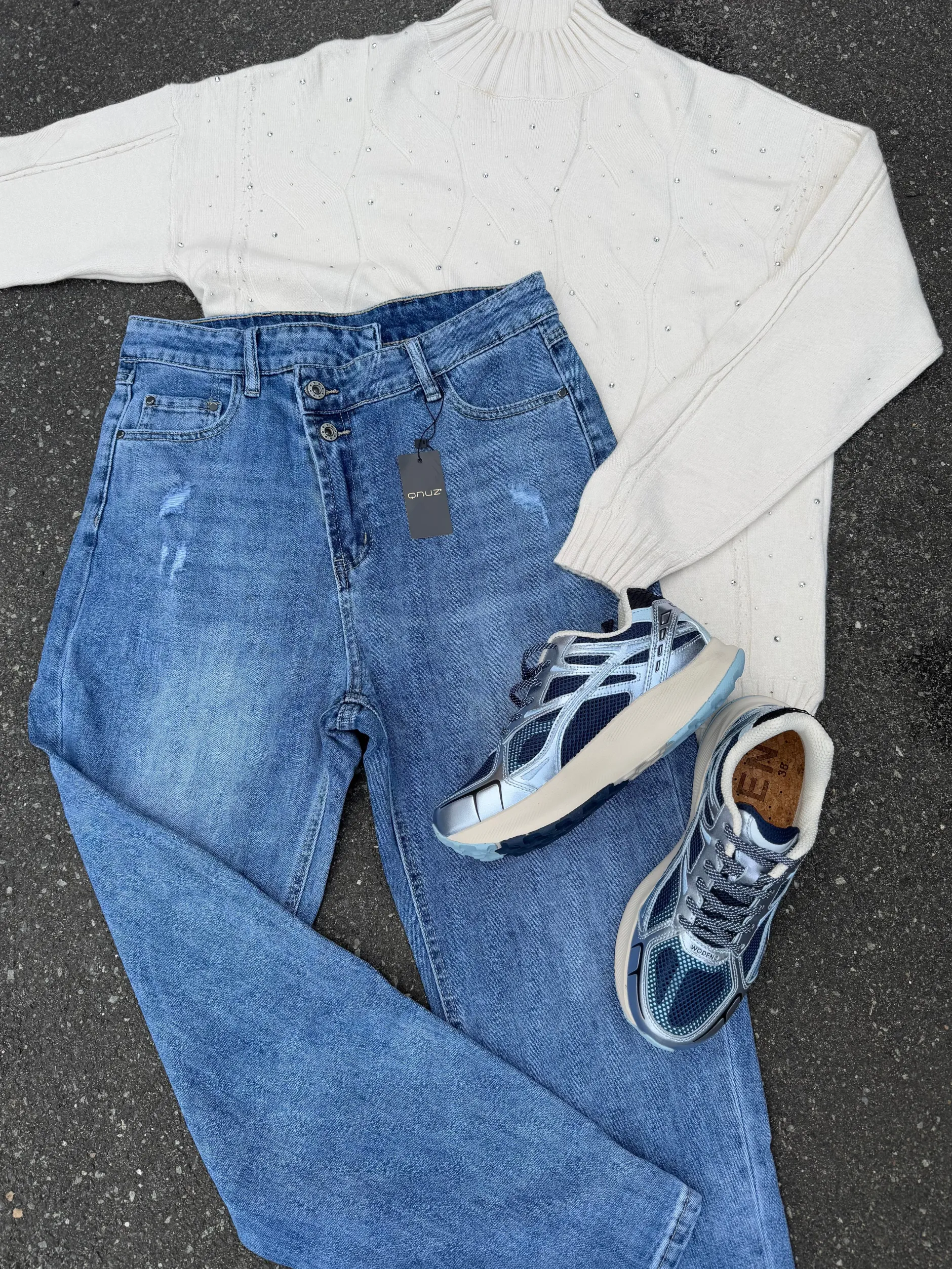 qnuz__ragnhild_jeans_wash_6.webp Sale 8886 Ragnhild jeans wash denim Bukser | Jeans