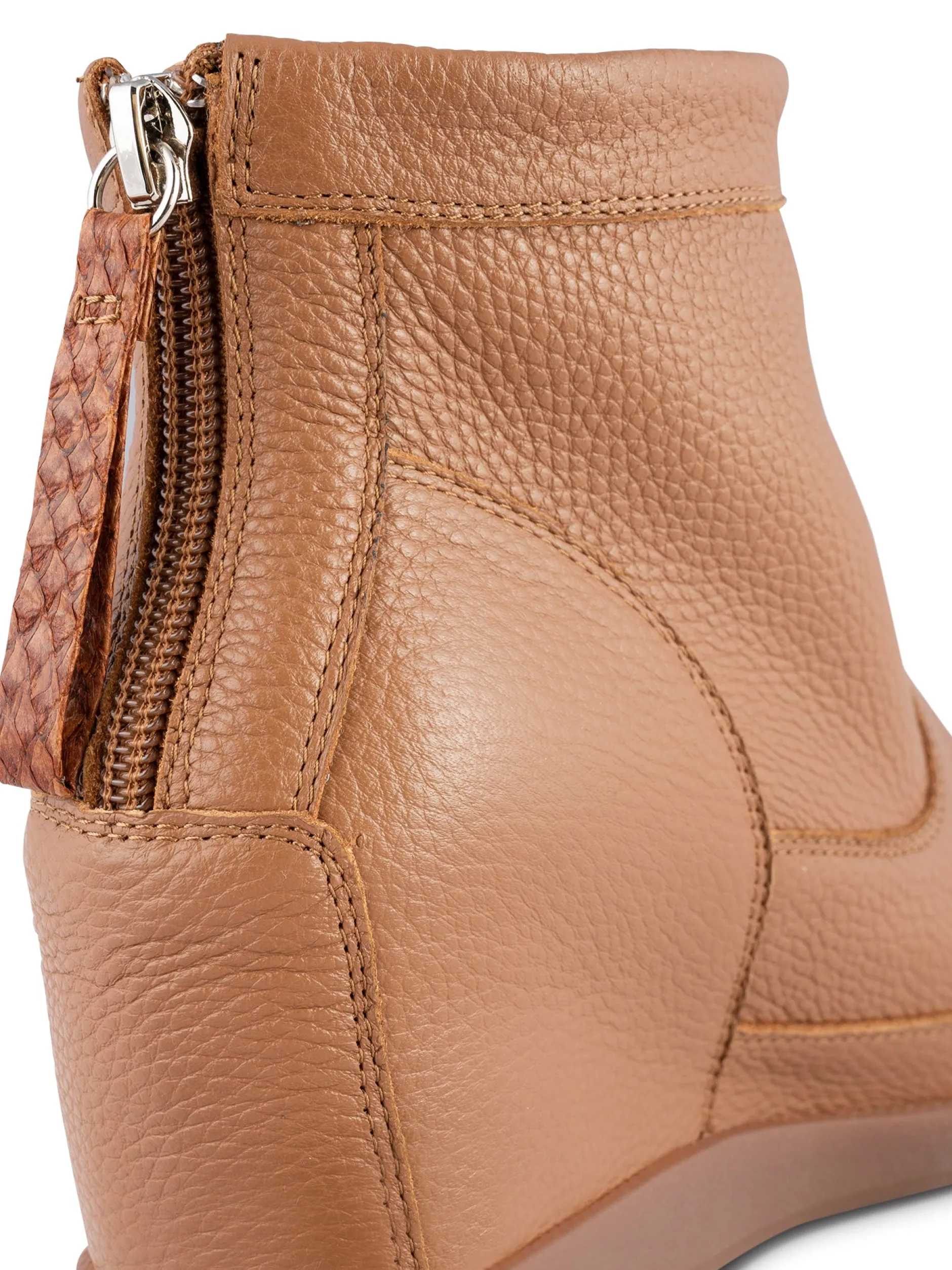 woden_emmy_leather_stvle__2-1.webp Fashion Emmy leather støvle Fodtøj